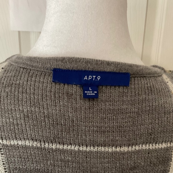Apt 9 large sweater coat. - Picture 3 of 4